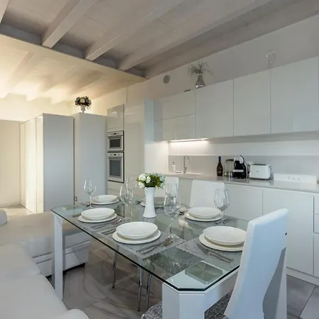 Apartment Blue Laguna Sirmione Exterior foto